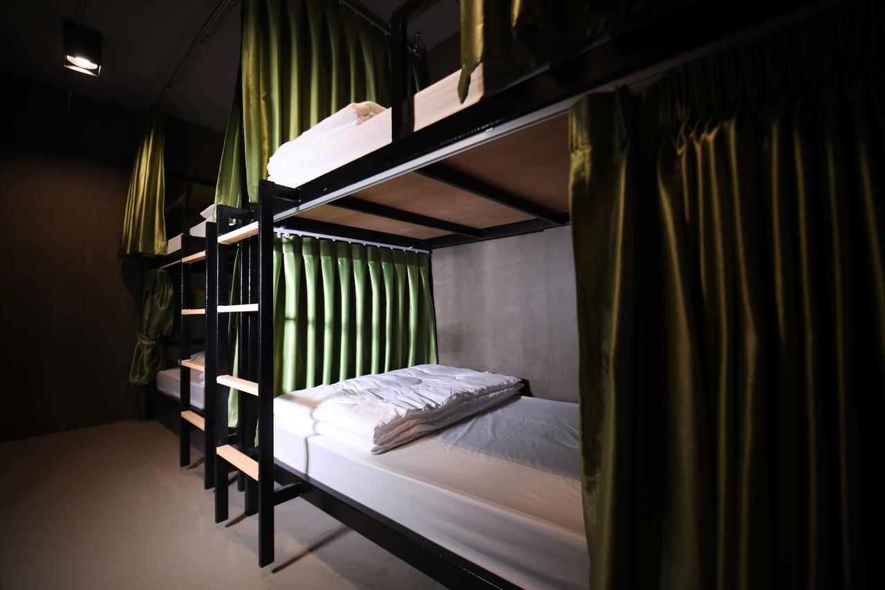 The Campus Hostel Bangkok Extérieur photo